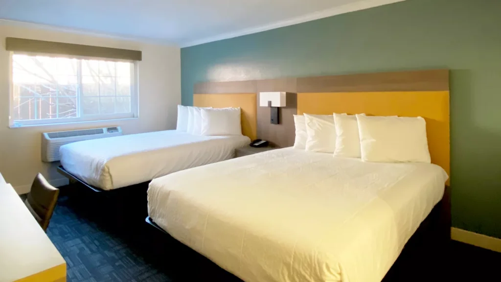 hotel-room-1